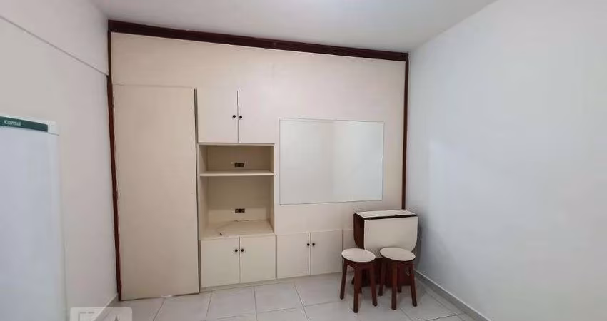 Apartamento à Venda - Liberdade, 1 Quarto,  30 m2