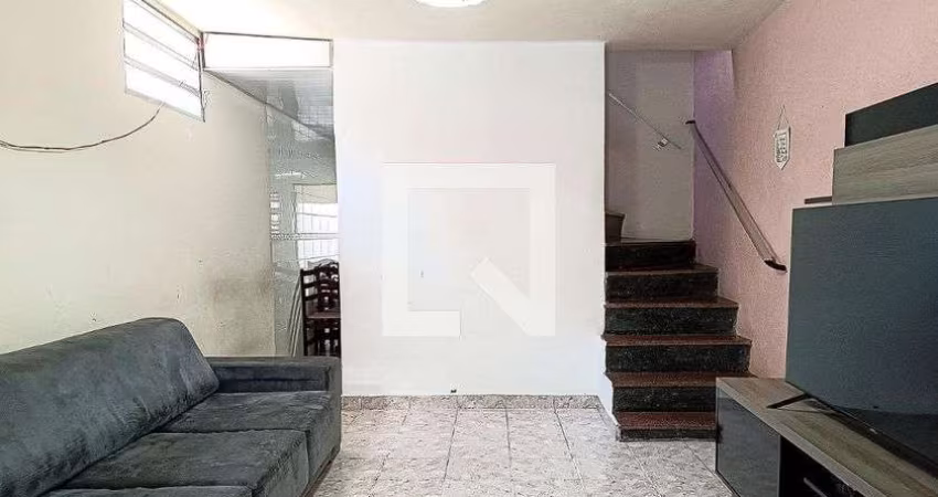 Casa à Venda - Vila Mazzei, 2 Quartos,  111 m2