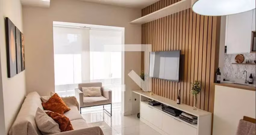 Apartamento com 2 quartos à venda na Rua Glicério, 114, Liberdade, São Paulo