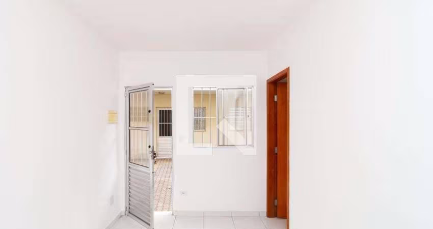 Casa à Venda - Vila Constança , 1 Quarto,  30 m2
