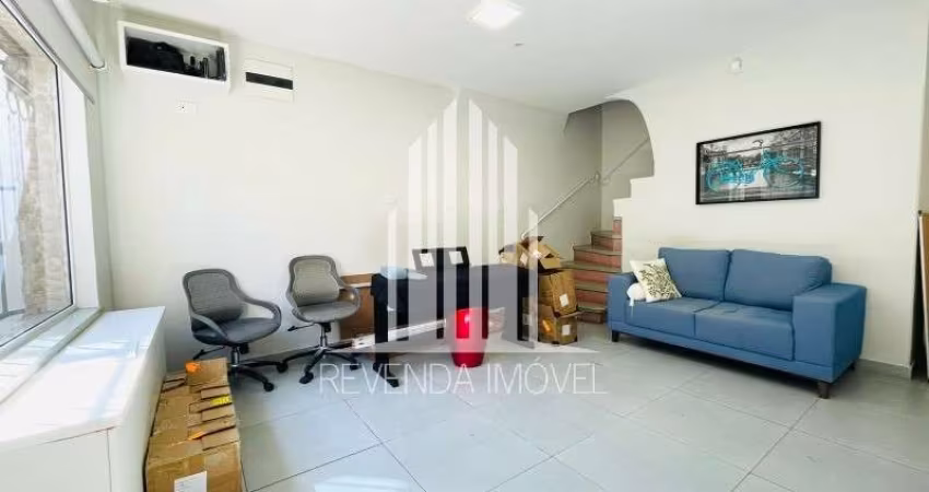 Casa para Locação no Brooklin Paulista: 4 Quartos, 2 Salas, 6 Banheiros, 4 Vagas de Garagem - Imperdível!