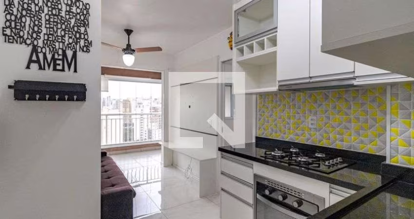 Apartamento à Venda - Liberdade, 1 Quarto,  36 m2