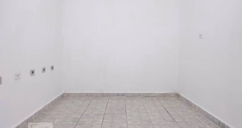 Casa à Venda - Vila Jacuí, 1 Quarto,  40 m2