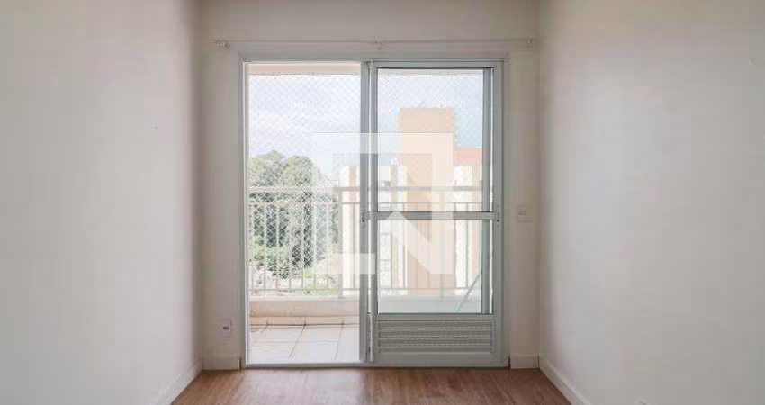 Apartamento à Venda - Jardim Éster Yolanda, 2 Quartos,  39 m2