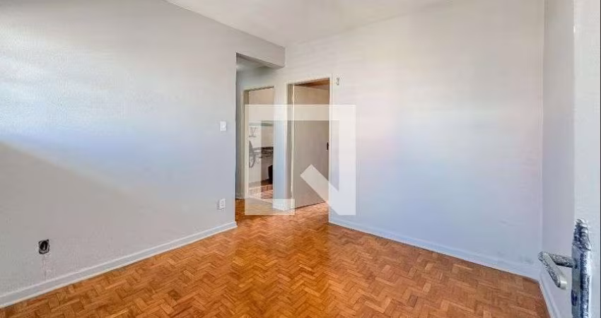 Apartamento à Venda - Liberdade, 1 Quarto,  41 m2