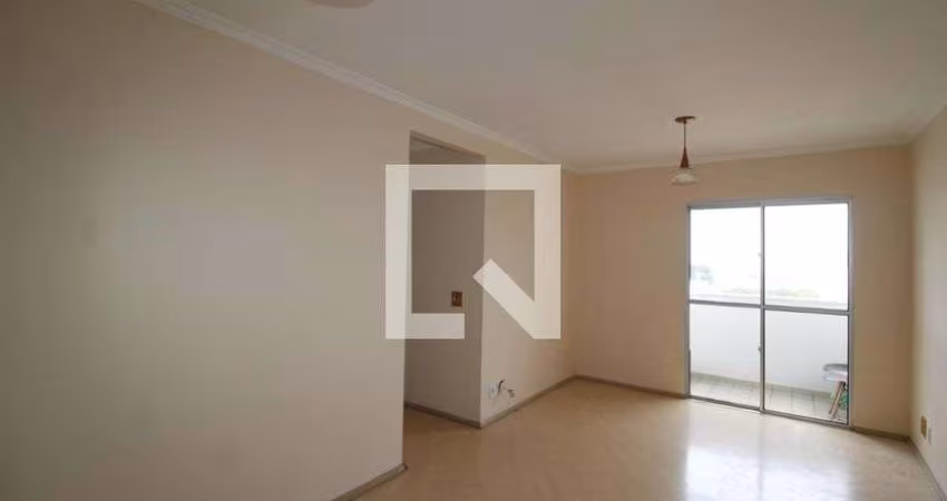 Apartamento à Venda - Vila Dionísia, 3 Quartos,  70 m2