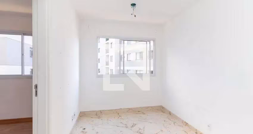 Apartamento com 2 quartos à venda na Avenida Pires do Rio, 4711, Itaquera, São Paulo