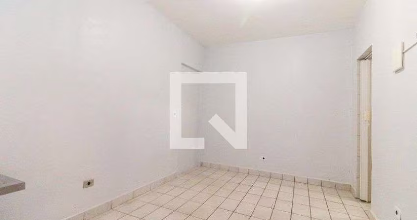 Casa à Venda - Vila Jacuí, 1 Quarto,  12 m2