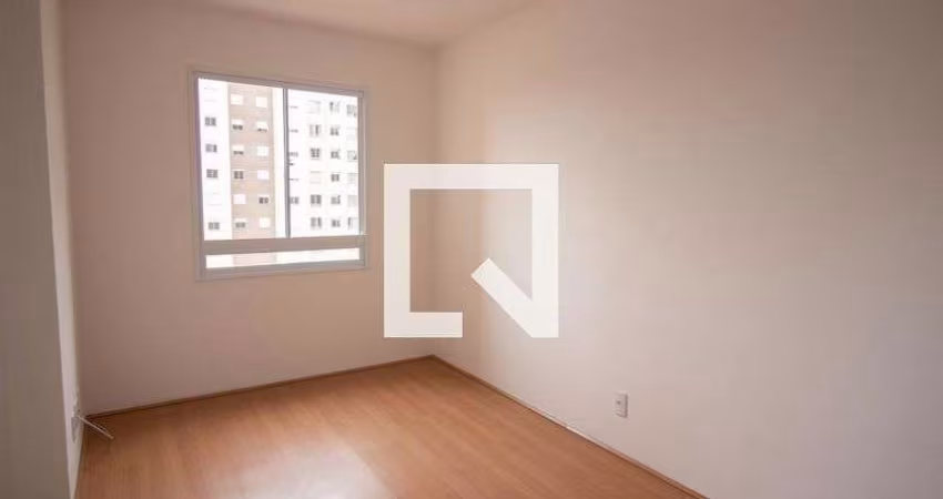 Apartamento à Venda - Vila Carmosina, 2 Quartos,  40 m2