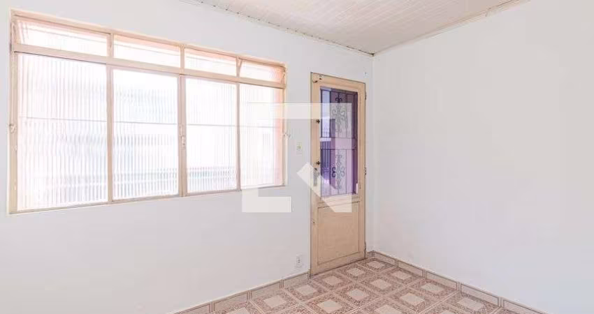 Casa à Venda - Vila Mazzei, 2 Quartos,  85 m2