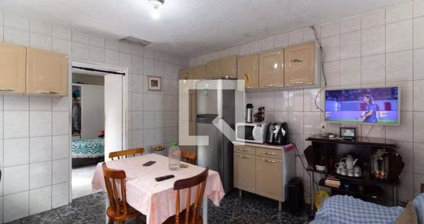 Casa à Venda - Ermelino Matarazzo, 2 Quartos,  120 m2