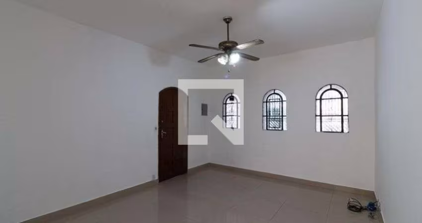 Casa à Venda - Jardim Brasília, 1 Quarto,  90 m2