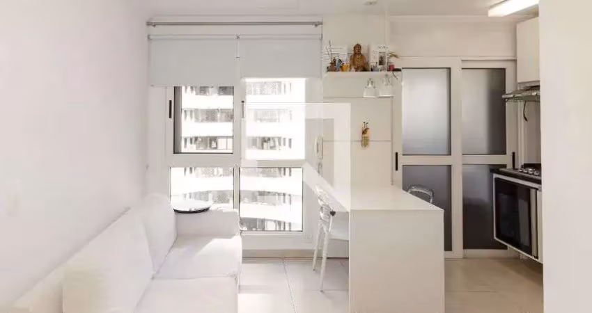 Apartamento com 1 quarto à venda na Avenida Chibarás, 203, Moema, São Paulo
