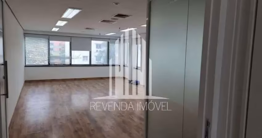 Conjunto comercial no itaim bibi de 1 sala com 3 vagas - 100m² para alugar