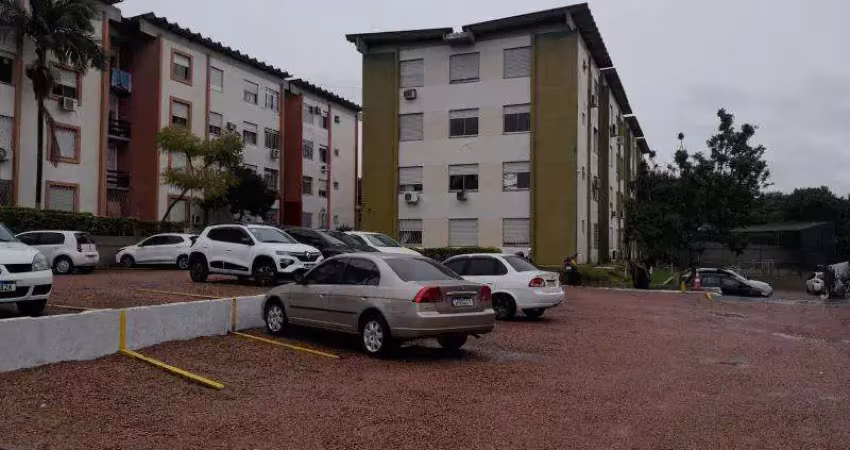 Apto reformado com 69,34 m² de área privativa , com  03 dormitórios , sala em 'l' ,  cozinha , banheiro , área de serviços e estacionamento  rotativo.
