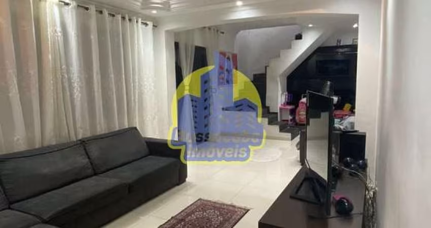 Sobrado com 4 dormitórios à venda por R$ 790.000,00 - Vila Silviânia - Carapicuíba/SP