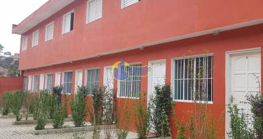 Sobrado com 2 dormitórios à venda, 75 m² por R$ 330.000,00 - Jardim São João - Jandira/SP