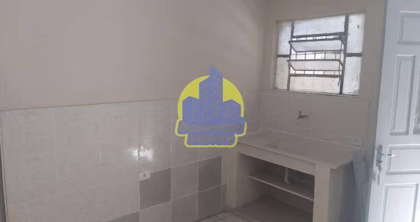 Casa com 1 dormitório para alugar, 30 m² por R$1.200,00/mês - Vila Yolanda - Osasco/SP