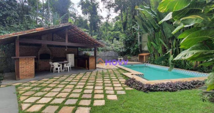 Casa com 5 dormitórios à venda 5 dormitórios, 381 m² por R$ 3.200.000 - Itaipu - Niterói/RJ