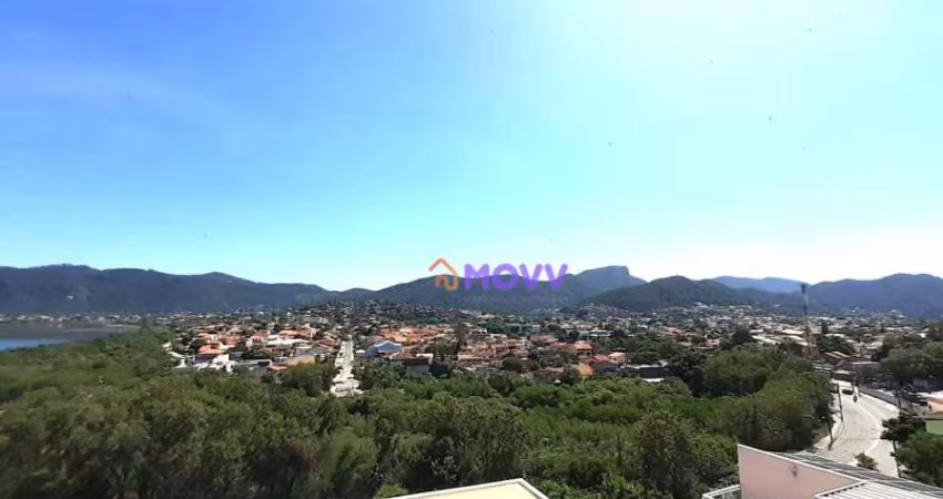 Casa de 3 suítes, 4 vagas, piscina e anexo à venda, 286 m², por R$ 4.500.000 - Camboinhas - Niterói/RJ