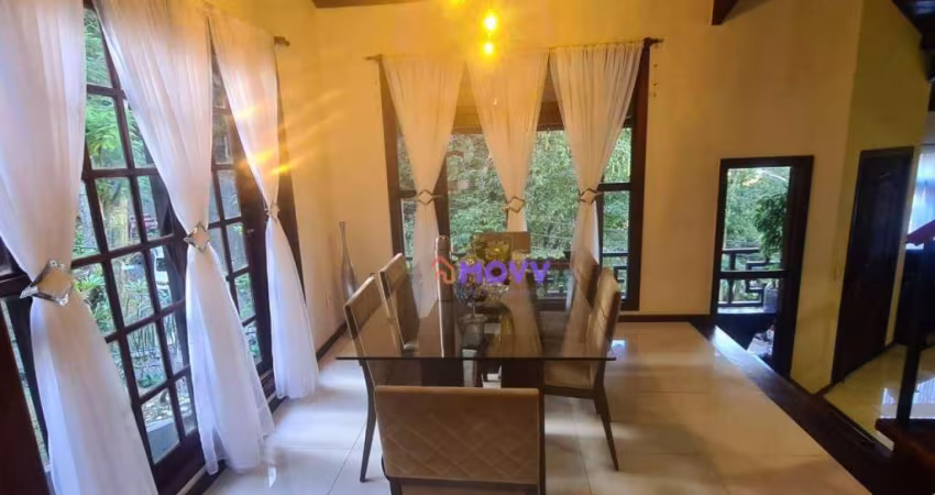 Casa com 3 dormitórios à venda, 187 m² por R$ 950.000,00 - Itaipu - Niterói/RJ