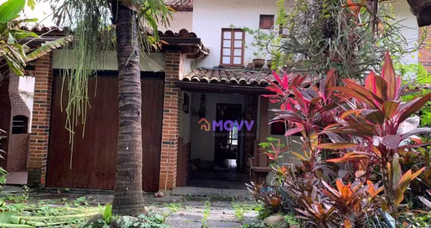 Casa com 4 dormitórios à venda, 300 m² por R$ 690.000,00 - São Francisco - Niterói/RJ