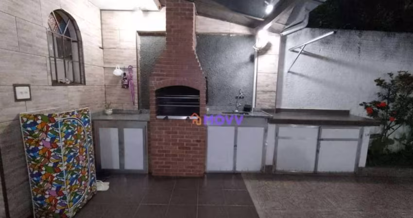 Excelente casa duplex de 4 quartos no bairro Engenhoca em Niterói!