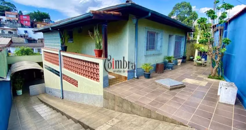 Casa com 3 quartos e 3 banheiros à venda, 224 m² por r$ 850.000