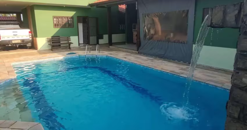 Pé na areia  4 quartos suíte piscina e  área gourmet  itanhaém sp