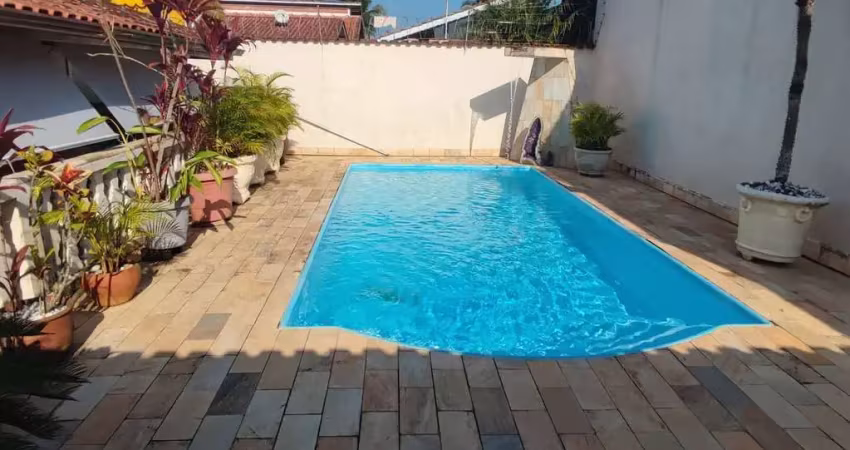 Sobrado 3 quartos ampla piscina 450m do mar itanhaém sp
