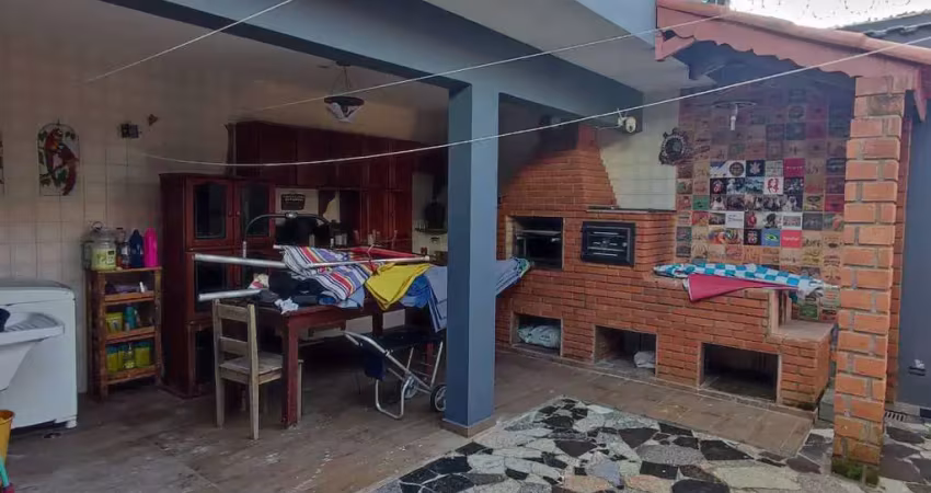 Casa 3 quartos suíte 100m mar local premium itanhaém sp
