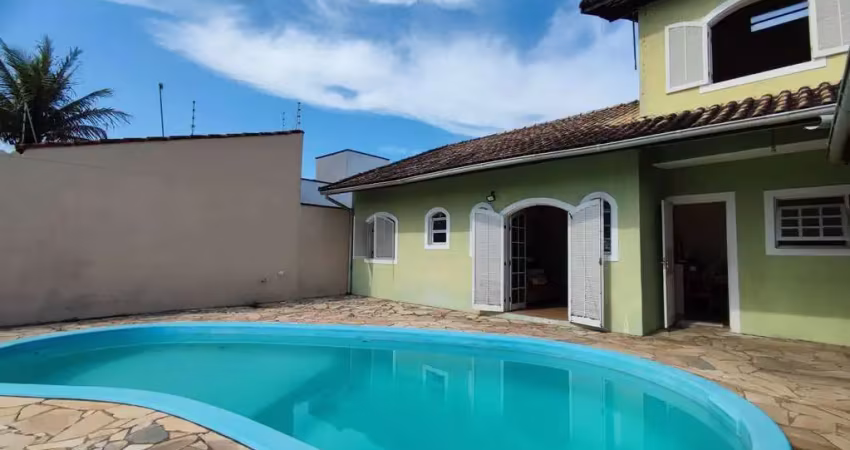 Casa 2 quartos a 300m do mar! terreno 360m² itanhaém/sp