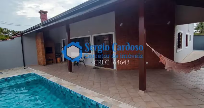 CASA AMPLA 5 QUARTOS, MEZANINO E LINDA PISCINA - 300M DO MAR ITANHAÉM/SP