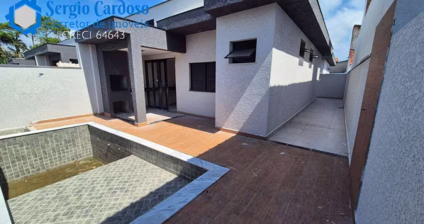CONDOMÍNIO FECHADO COM PISCINA PRIVATIVA SUPER MODERNO E PERTINHO DO MAR!