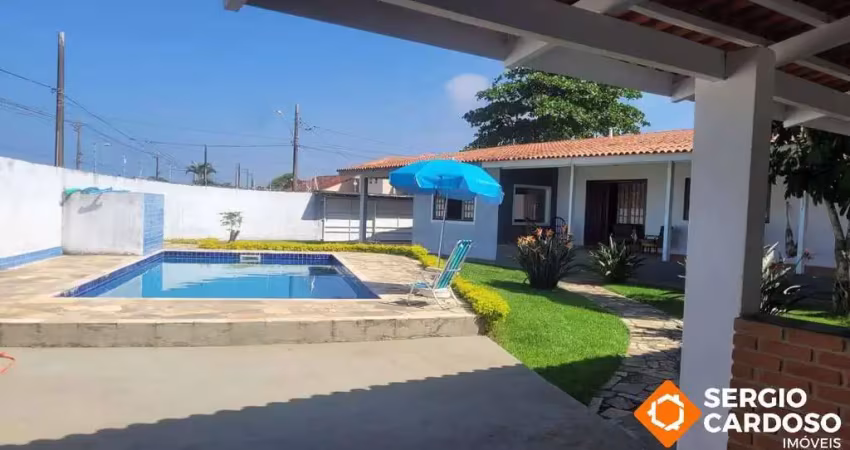 Casa 4 suites piscina e area gourmet a 300m do mar  edícula itanhaem sp