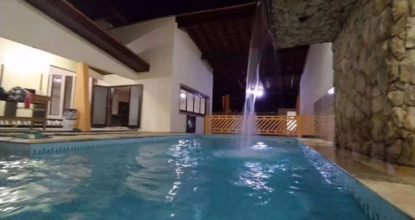 Casa na praia 200m do mar! 7 quartos amplo quintal com piscina - itanhaem