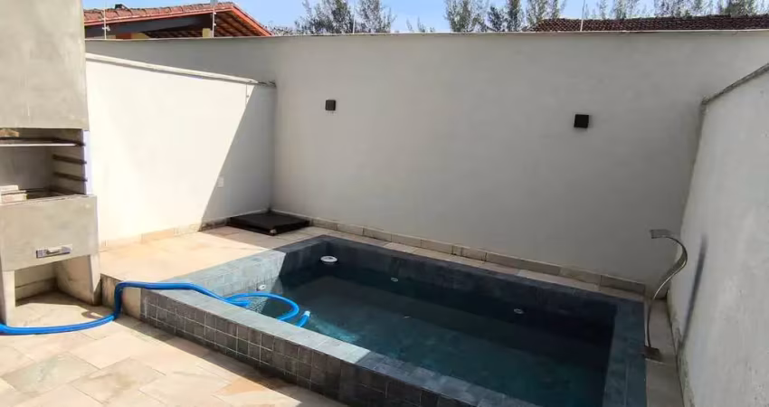 Sobrados 2 suítes acabamento primoroso 250 m mar itanhaém sp