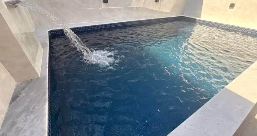 Casa nova moderna com piscina! 3 quartos 1 suite - 500m da praia itanhaem