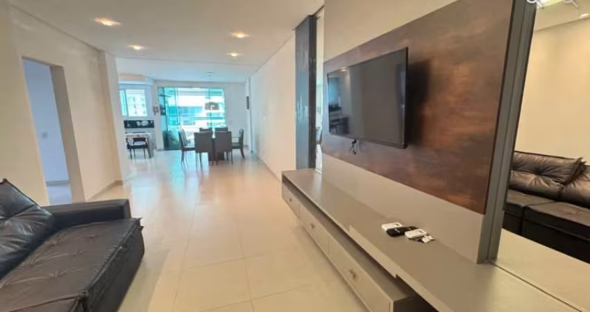 Apartamento para Venda em Itapema, meia praia, 3 dormitórios, 1 suíte, 2 banheiros, 2 vagas