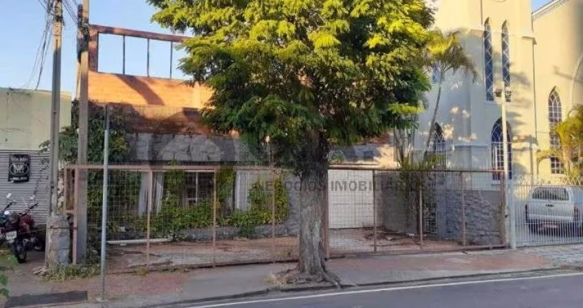 CASA À VENDA NO CENTRO DE SOROCABA - SOROCABA/SP