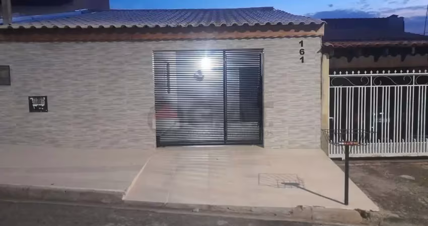 Casa à venda em votorantim-sp, bairro altos de votorantim: 3 quartos, 1 suíte, 1 sala, 3 banheiros, 2 vagas, 100m².