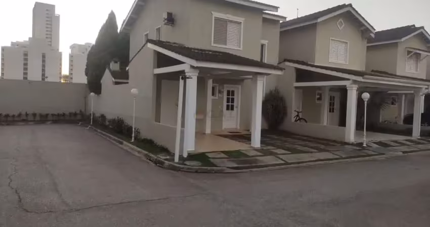 CASA EM CONDOMÍNIO À VENDA NO VILLA CAMPOLIM  - SOROCABA/SP