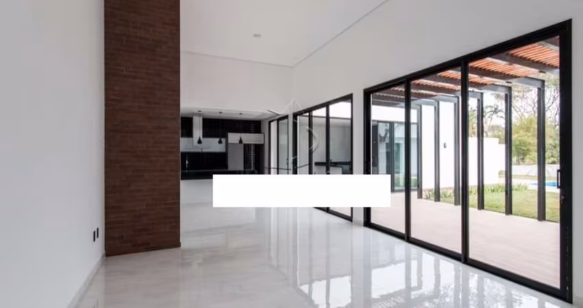 CASA EM CONDOMÍNIO PARA LOCAÇÃO NA  ALDEIA DA SERRINHA - SOROCABA/SP