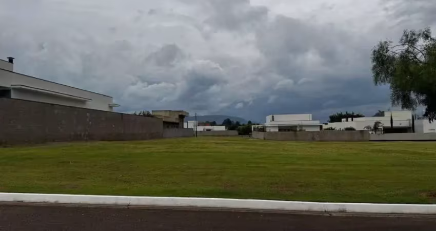 Terreno em condomínio, 640m², à venda em araçoiaba da serra, condomínio residencial evidence