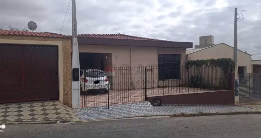 Casa de luxo para locação na vila haro, sorocaba-sp: 4 quartos, 1 suíte, 1 sala, 2 banheiros, 3 vagas de garagem - 200m².