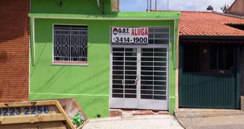 Excelente casa para locação na vila santana, sorocaba-sp: 3 quartos, 1 sala, 1 banheiro, 1 vaga, 140m² de área