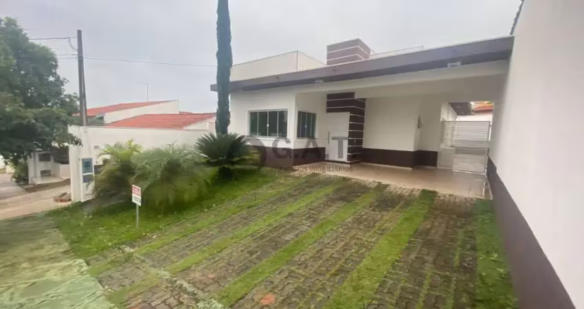 Aluguel de casa em condomínio no jardim ibiti do paço, sorocaba-sp: 3 quartos, 1 suíte, 1 sala, 3 banheiros, 4 vagas, 200m².