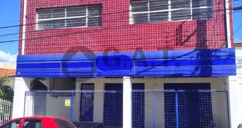 Sala comercial para locação no centro de votorantim-sp: 1 sala, 2 banheiros, 100m² de área.
