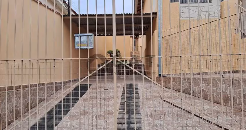 Casa para locação na vila jardini, sorocaba-sp: 2 quartos, 2 salas, 1 banheiro, 2 vagas de garagem, 90m² de área.