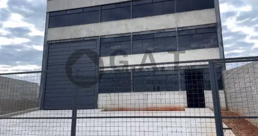 Venda de galpão comercial de 765m² no parque empresarial das mangueiras, sorocaba-sp